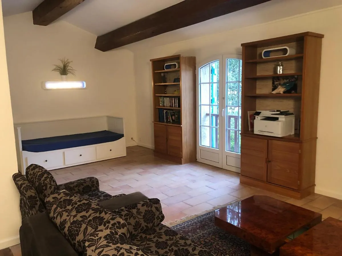 Rayol Villa Saphir 0*, Le Rayol-Canadel-sur-Mer